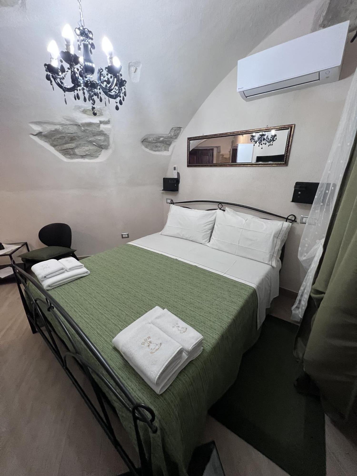 B&B San Nicodemo Ciro ภายนอก รูปภาพ